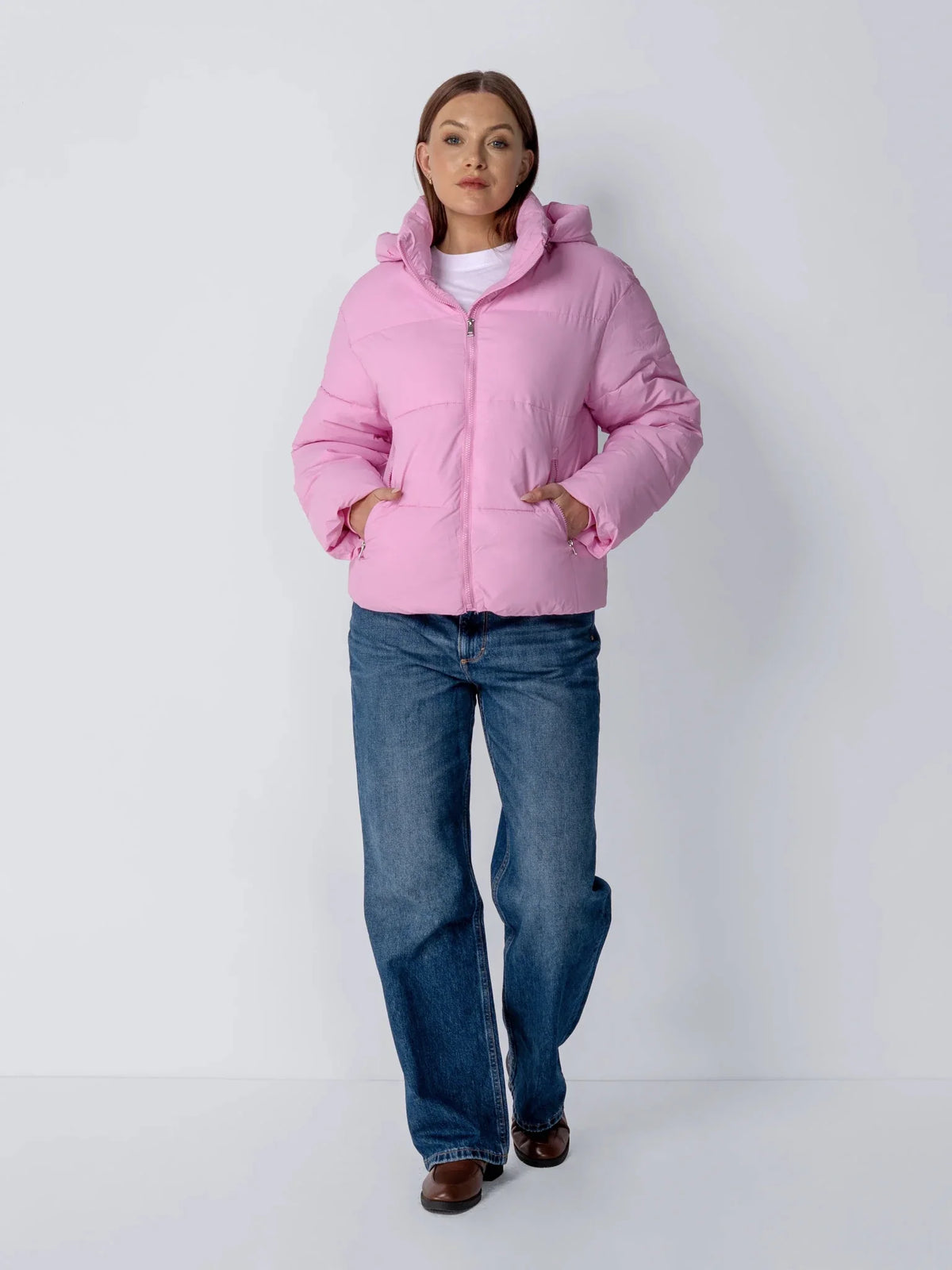 Ysolde Quilted Cropped Puffer Jacket – Bright Pink