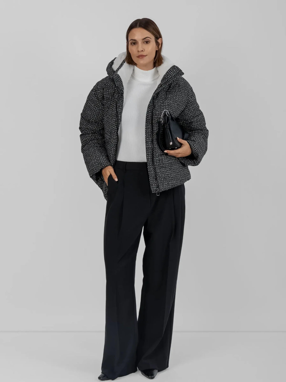 Ysolde Quilted Cropped Puffer Jacket – Houndstooth
